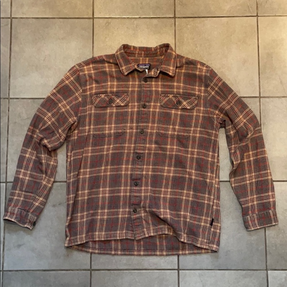 Patagonia Men's Casual Button Down Shirt - Brown Plaid